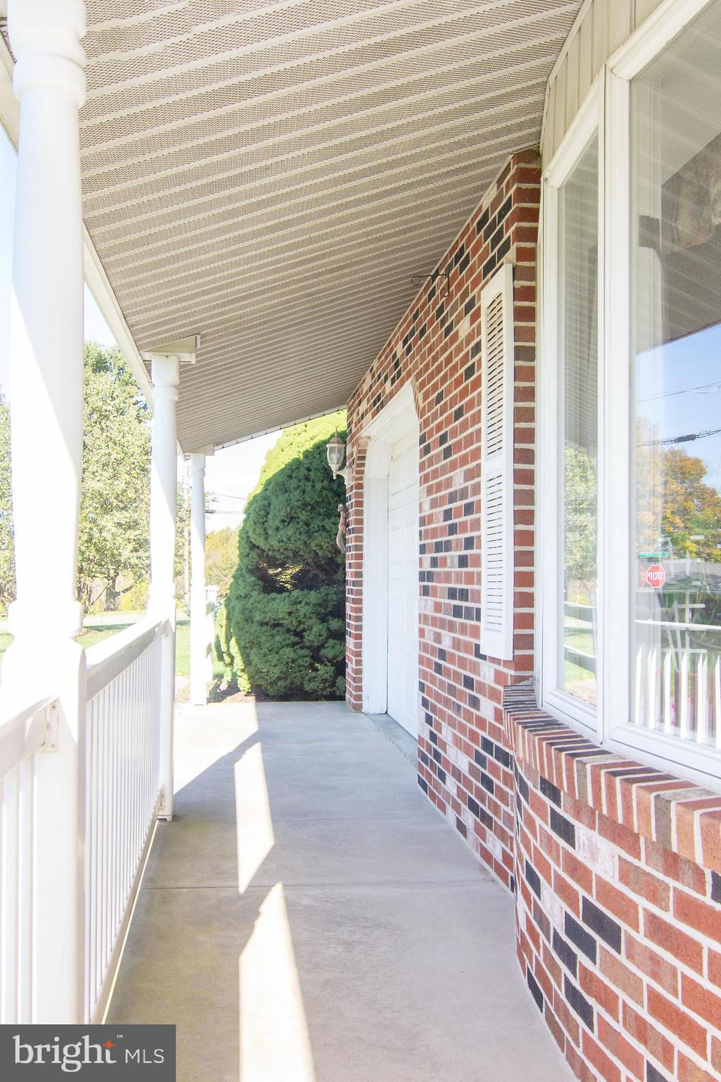 2799 Bert Fowler Road Manchester, MD 21102 - Photo 2 of 33 20 x 5 Covered front porch w/ vinyl railings