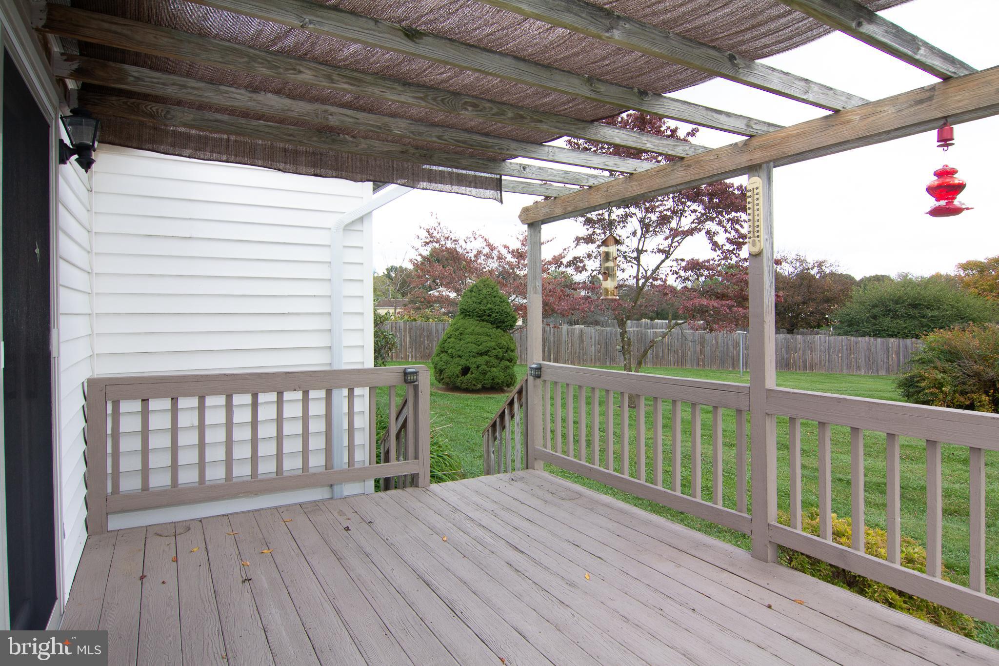 2799 Bert Fowler Road Manchester, MD 21102 - Photo 18 of 33 Deck