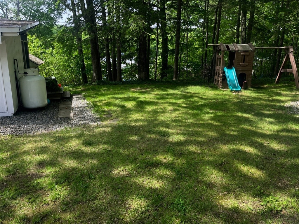 88 Hiland Road Charlton, MA 01507 - Photo 4 of 16
