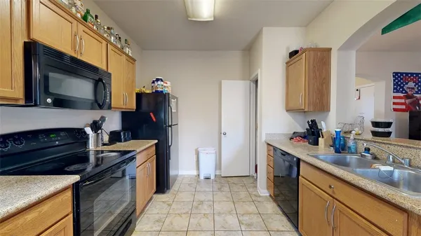 $2,200 | 2933 McLaren Drive, College Station, TX 77845