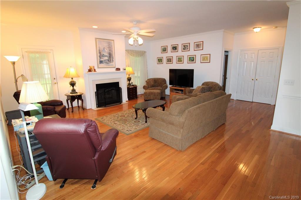 1612 Hunters Place Road, Unit 21 York, SC 29745 - Photo 3 of 29 Gallery Image 3