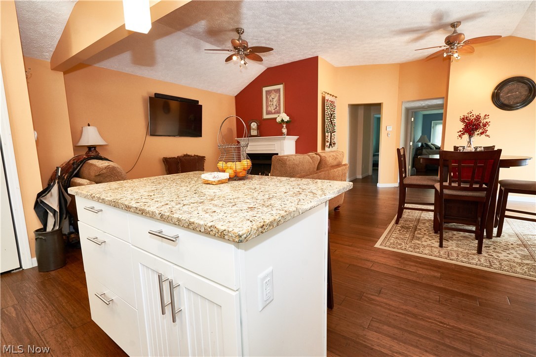1892 Nichols Road Akron, OH 44312 - Photo 12 of 28 Gallery Image 12