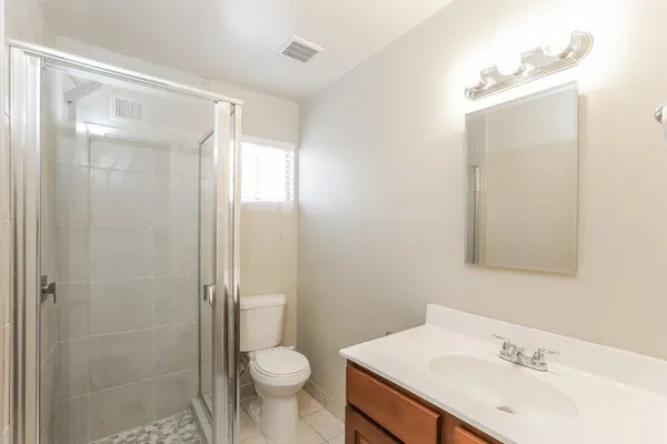 $2,190 | 1544 East Clover, Mesa, AZ 85203