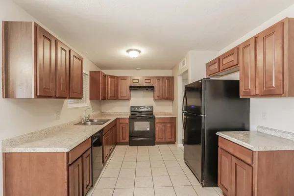 $2,395 | 1544 East Clover, Mesa, AZ 85203