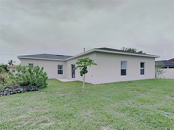 $2,170 | 36 Alicante Court, Kissimmee, FL 34758