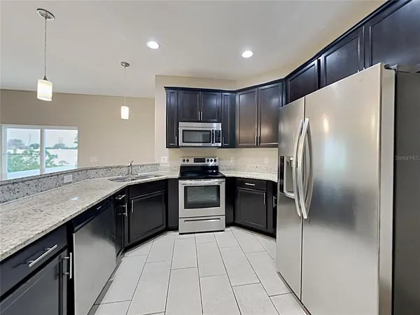 $2,170 | 36 Alicante Court, Kissimmee, FL 34758