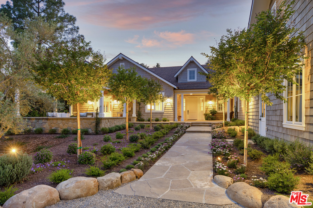 529 Santa Rosa Lane Santa Barbara, CA 93108 - Photo 2 of 24