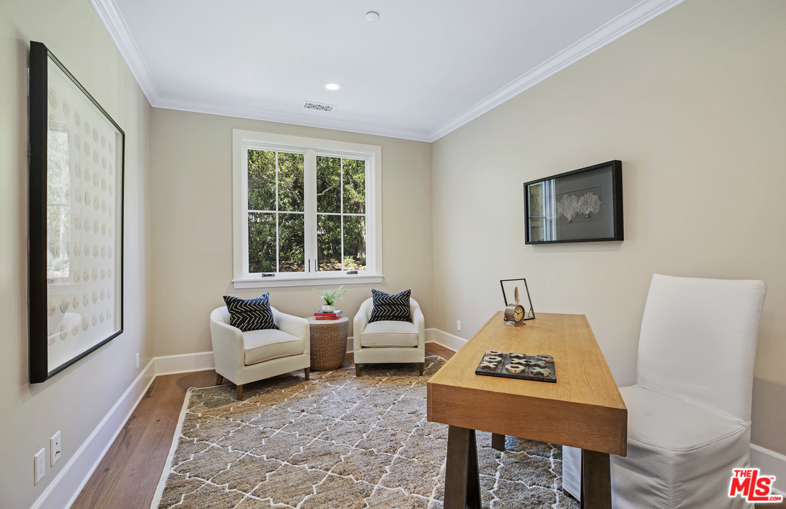 529 Santa Rosa Lane Santa Barbara, CA 93108 - Photo 10 of 24