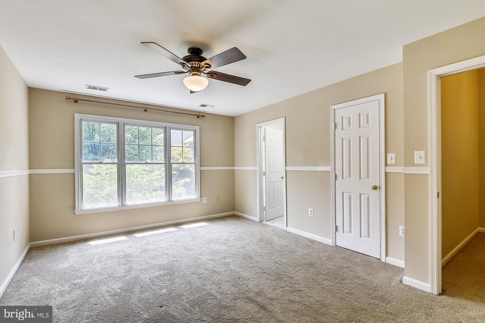 1203 Weatherstone Court Reston, VA 20194 - Photo 22 of 63 Upper Level 1 - Primary BR