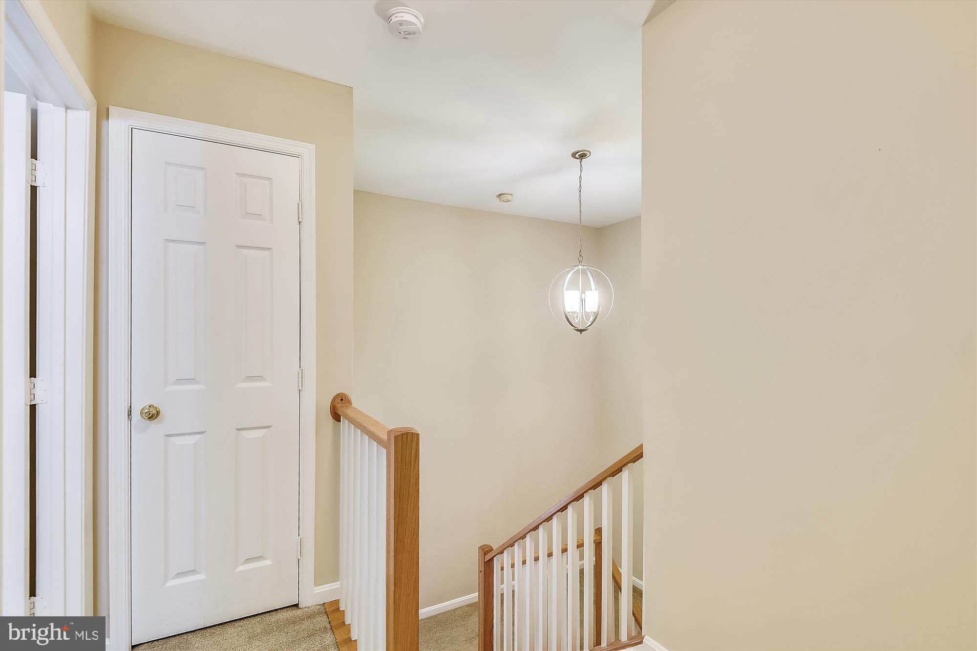 1203 Weatherstone Court Reston, VA 20194 - Photo 30 of 63 Upper level 2 has 2 BR, 1BA and a linen closet