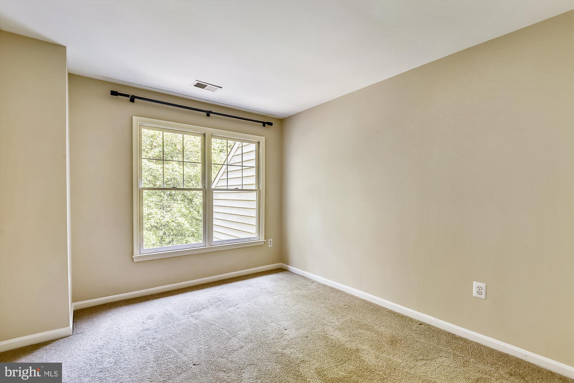 1203 Weatherstone Court Reston, VA 20194 - Photo 34 of 63 Upper Level 2 - Bedroom 2