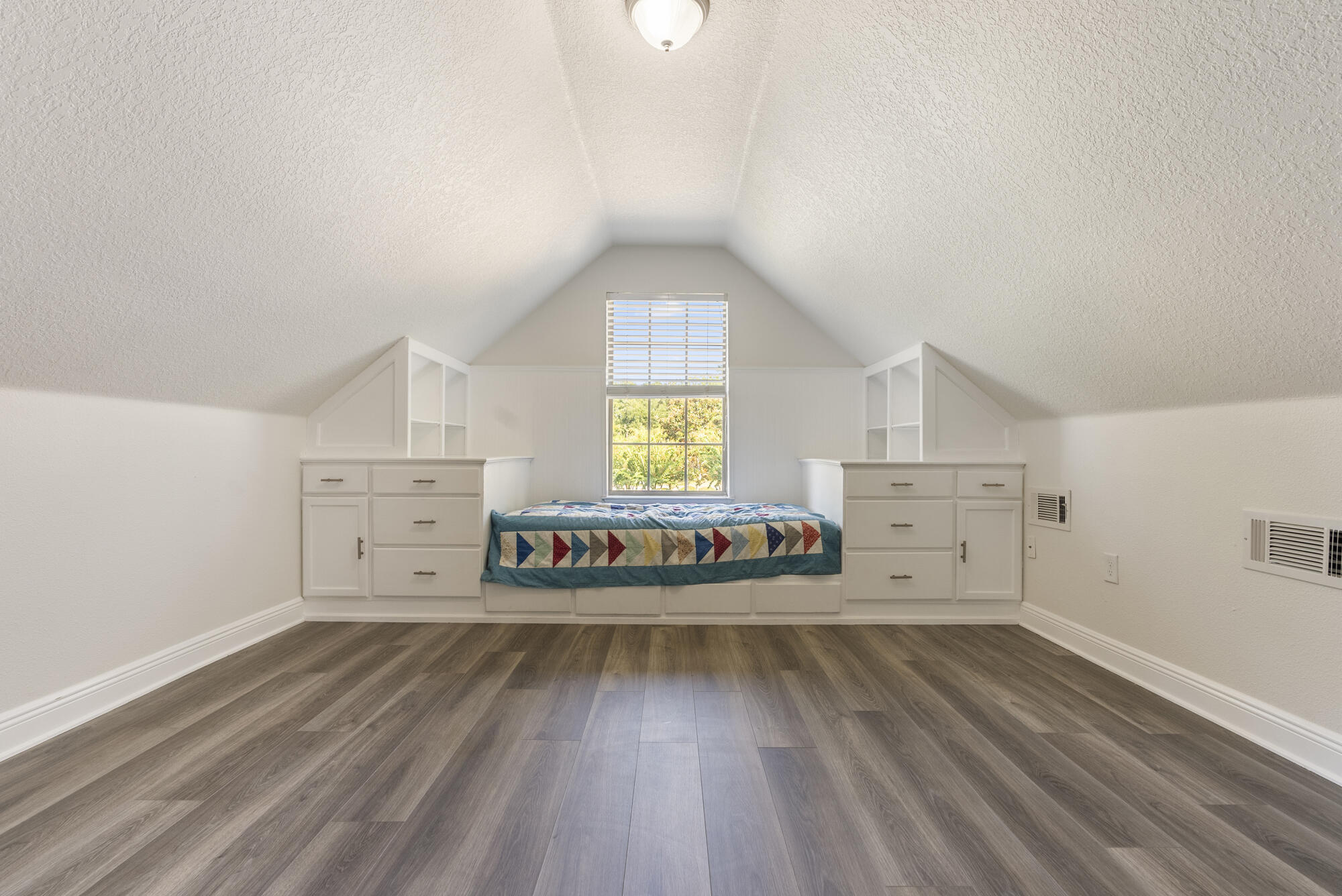 517 Pheasant Trail Crestview, FL 32536 - Photo 33 of 64 517 pheasant trail - awp media 0183