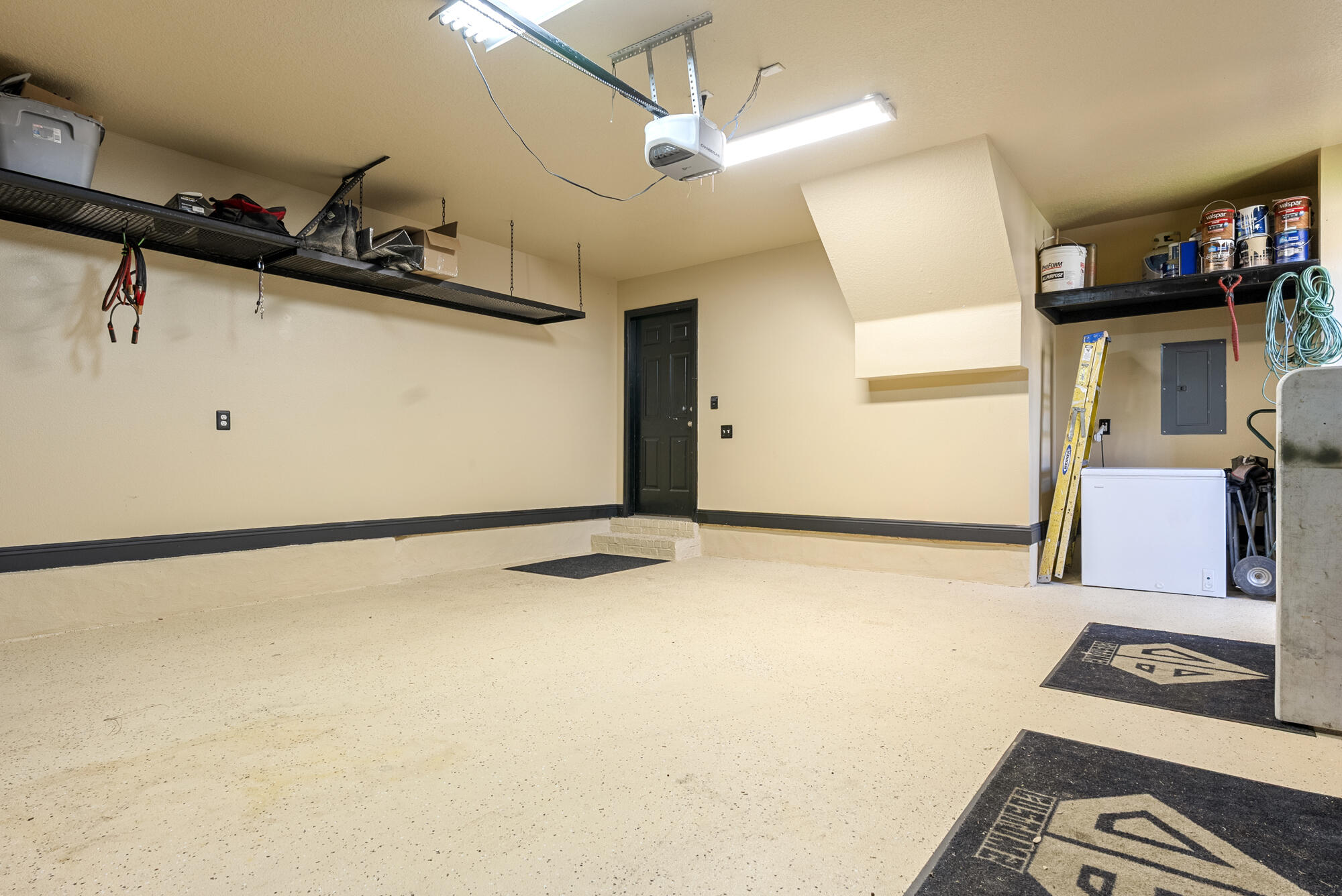 517 Pheasant Trail Crestview, FL 32536 - Photo 40 of 64 a view of a room with gym equipment