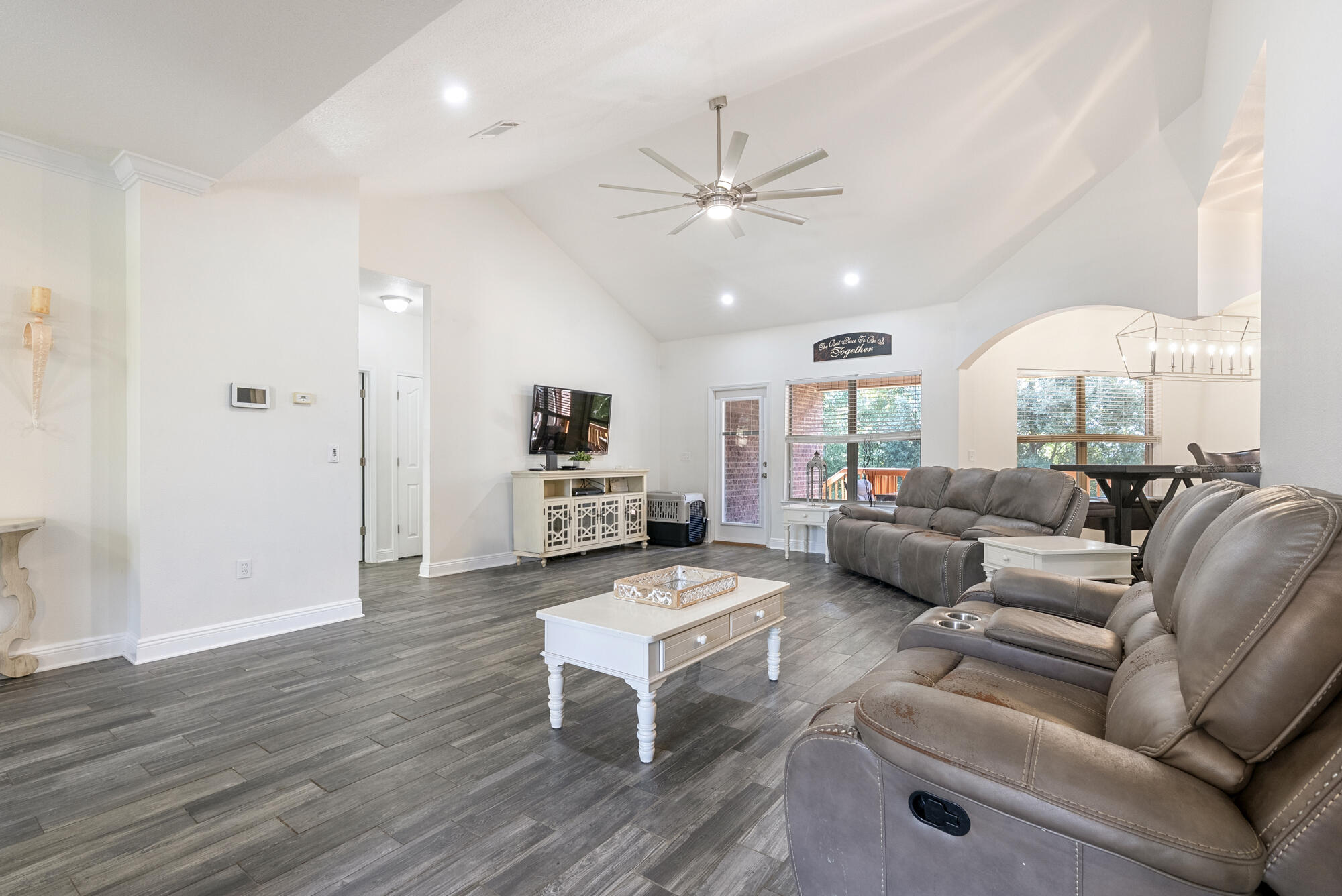 517 Pheasant Trail Crestview, FL 32536 - Photo 7 of 64 a living room with furniture and a ceiling fan