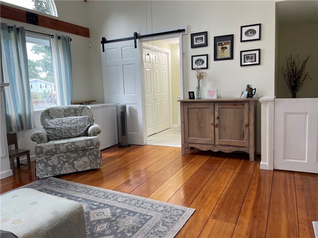 40 Walker Road Warwick, RI 02889 - Photo 18 of 32