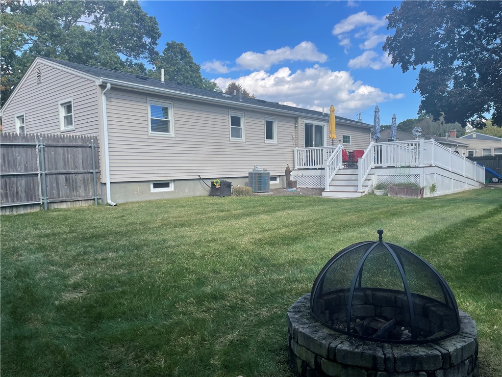 40 Walker Road Warwick, RI 02889 - Photo 9 of 32