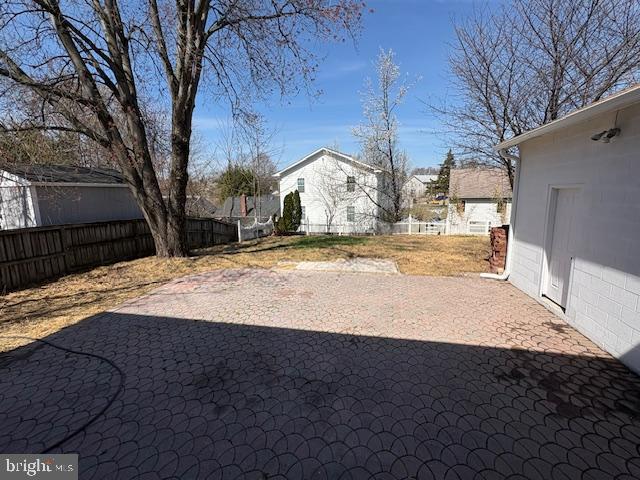 2707 Urbana Drive Silver Spring, MD 20906 - Photo 3 of 54