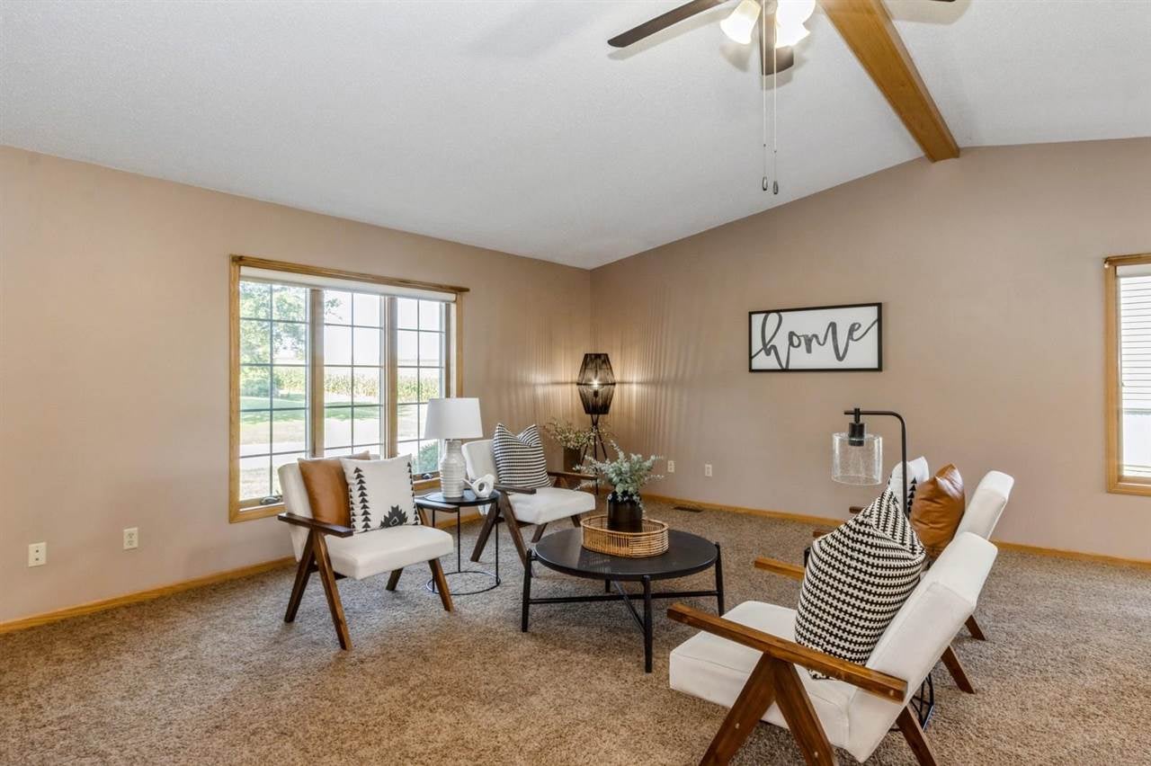 210 Valley Road Williamsburg, IA 52361 - Photo 5 of 26 Gallery Image 5