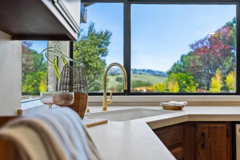 $1,895,000 | 17 Calera Canyon Road, Salinas, CA 93908