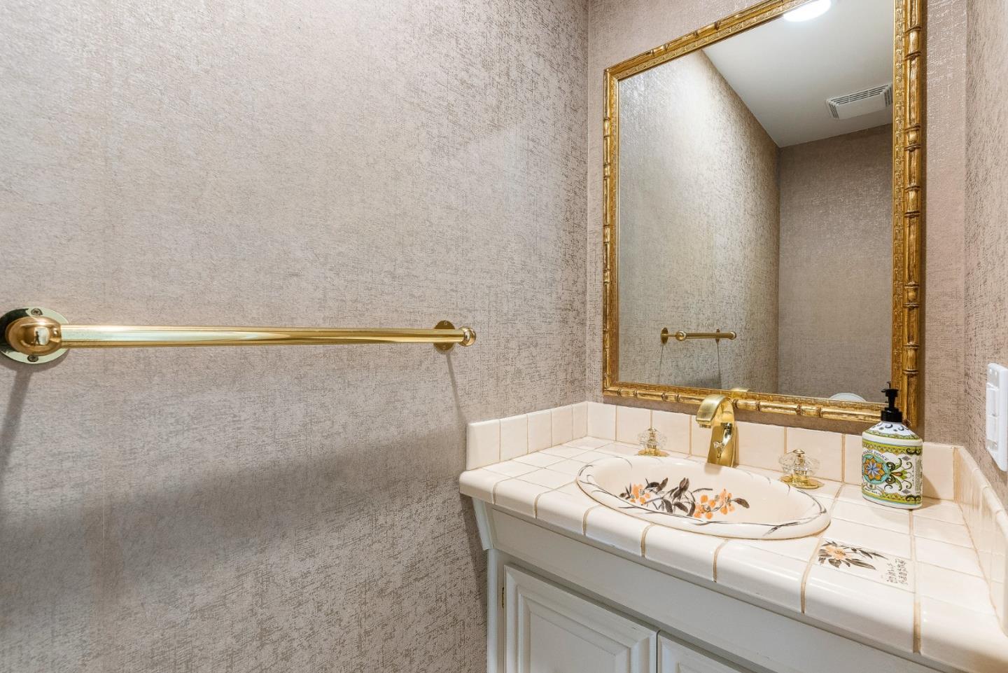 17 Calera Canyon Road Salinas, CA 93908 - Photo 25 of 50