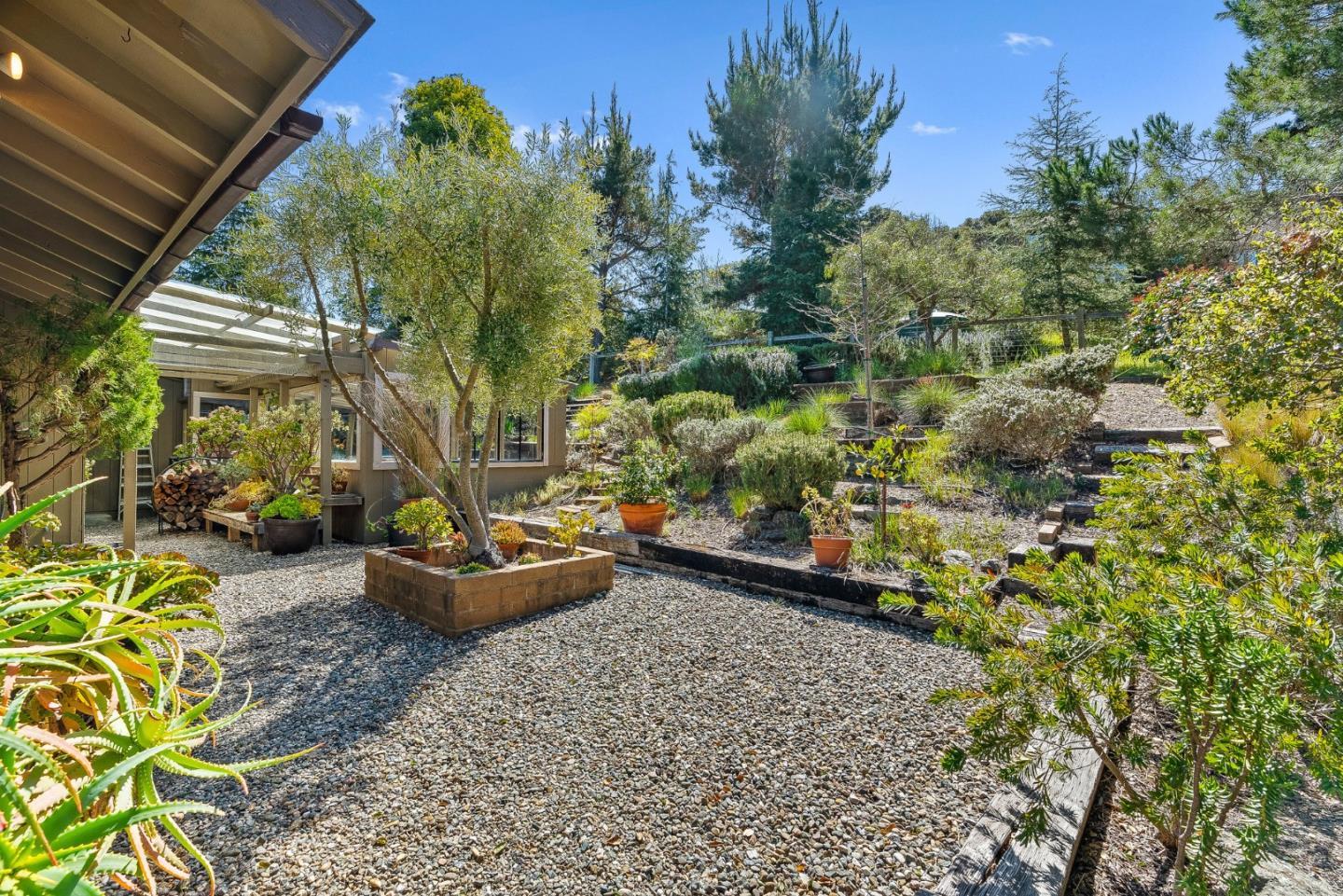 17 Calera Canyon Road Salinas, CA 93908 - Photo 36 of 50