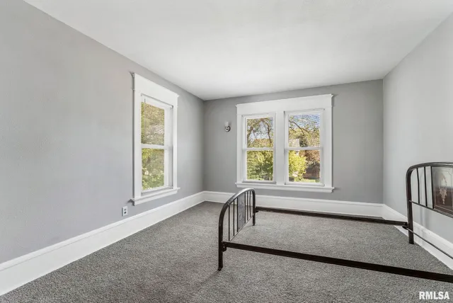 $219,900 | 1018-1020 17th Street, Unit 1, Rock Island, IL 61201