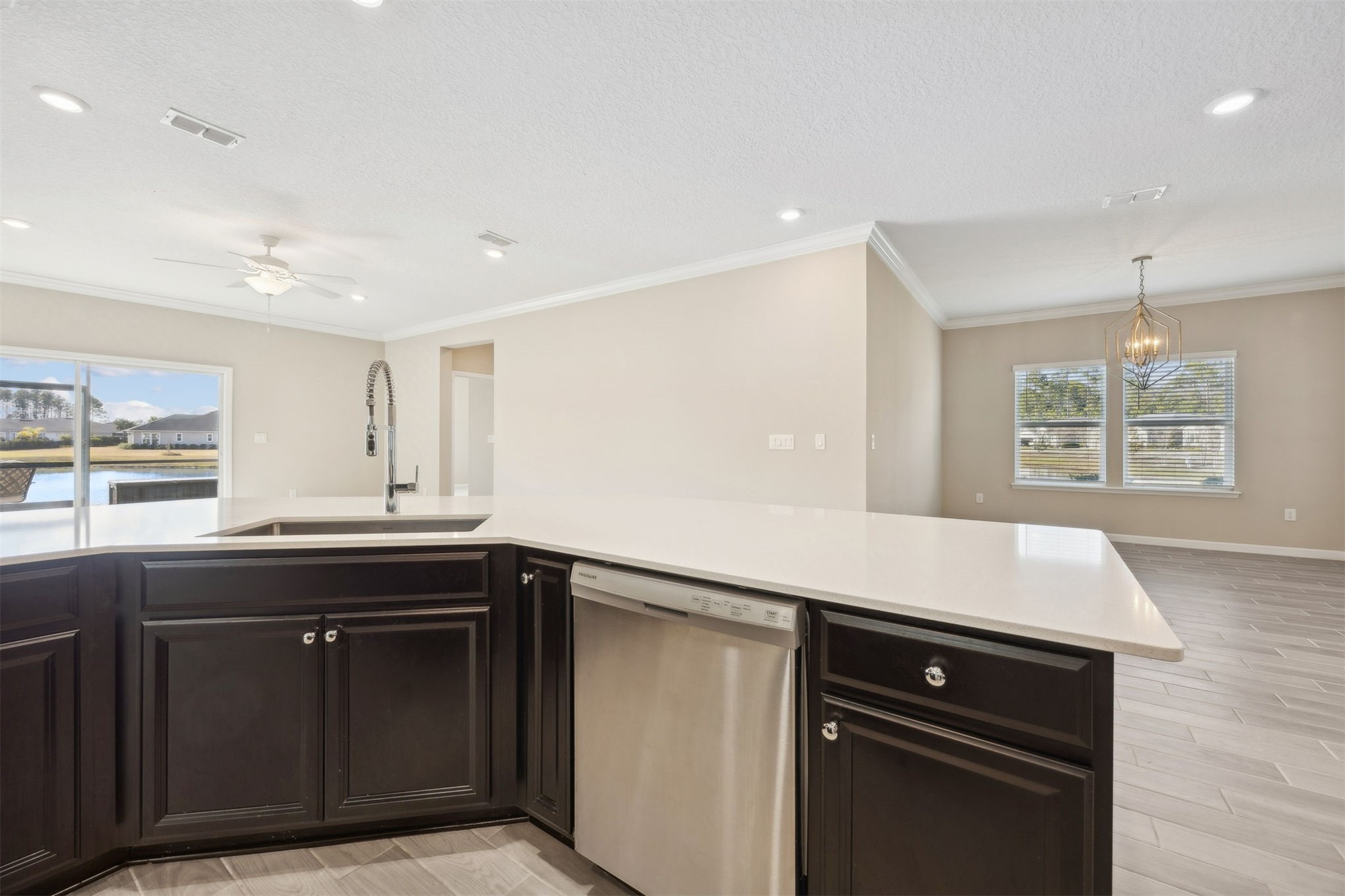 85237 Fall River Parkway Fernandina Beach, FL 32034 - Photo 17 of 88 a kitchen with a sink and cabinets