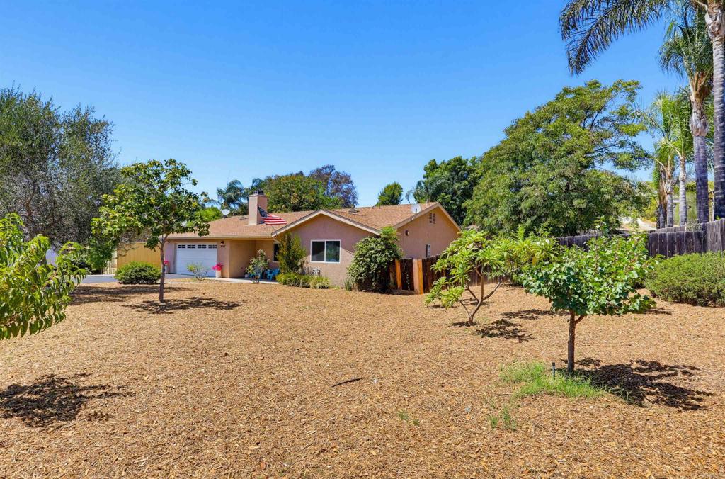 9744 Sierra Madre Road Spring Valley, CA 91977 - Photo 5 of 51 Gallery Image 5
