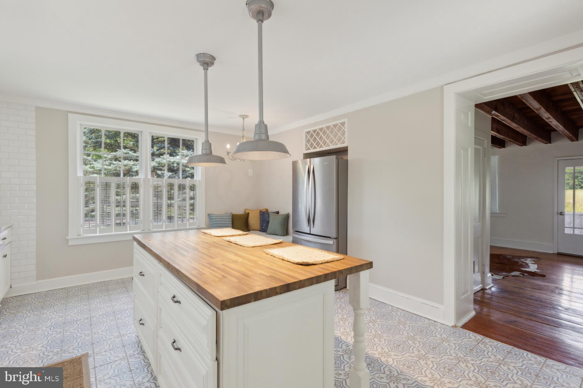156 Elephant Road Dublin, PA 18917 - Photo 8 of 25 Gallery Image 8