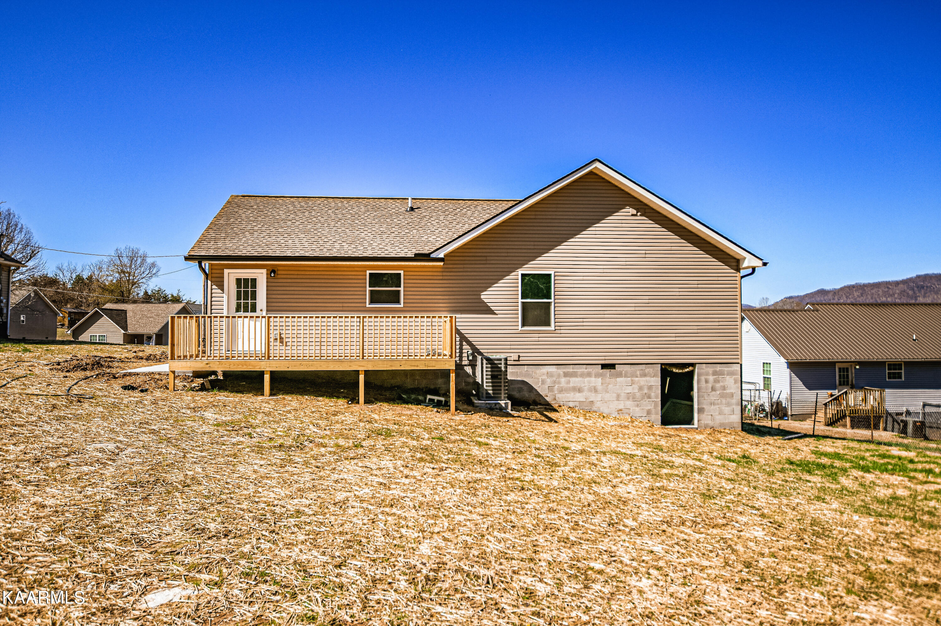 245 Sandy Hill Road La Follette, TN 37766 - Photo 54 of 59 DSC_5878