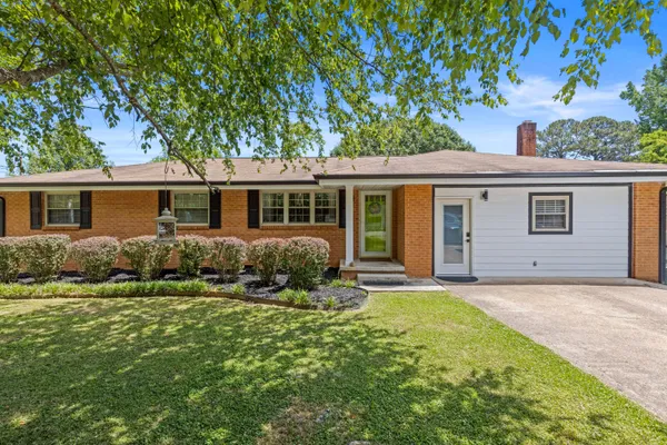 $275,000 | 1708 Winifred Drive, Fort Oglethorpe, GA 30742
