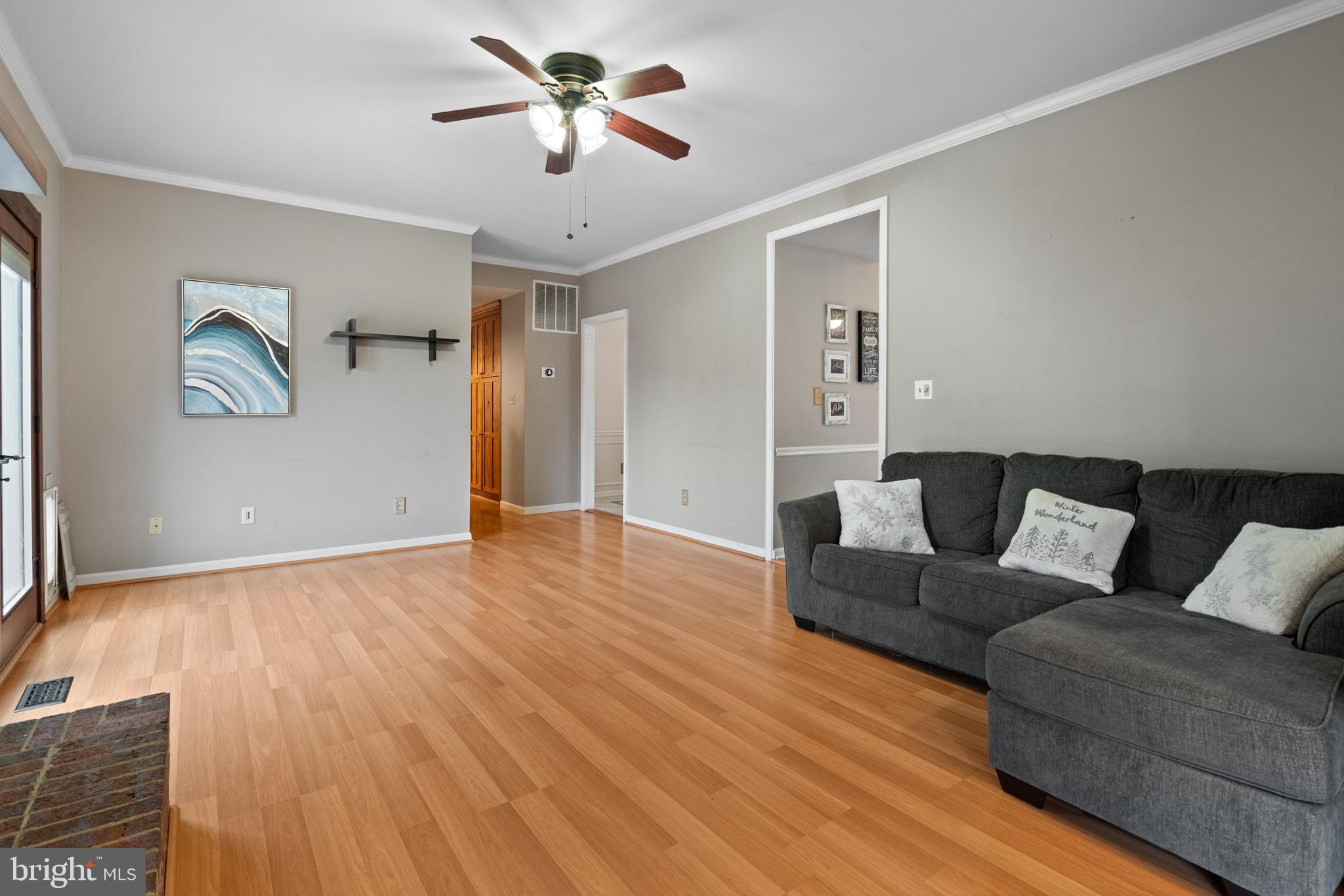 6713 Kelly Road Warrenton, VA 20187 - Photo 11 of 45 Gallery Image 11