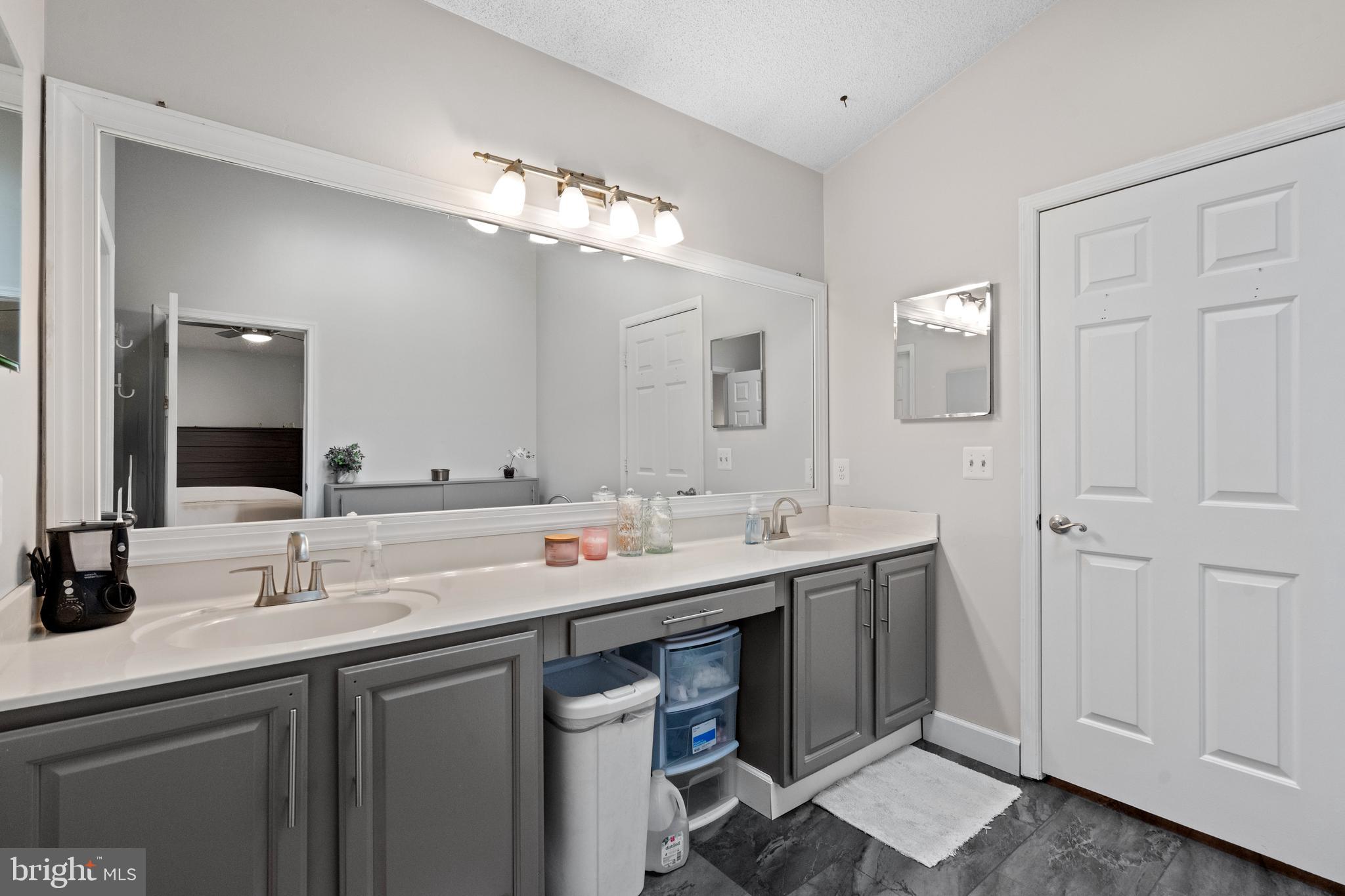 6713 Kelly Road Warrenton, VA 20187 - Photo 20 of 45 Gallery Image 20