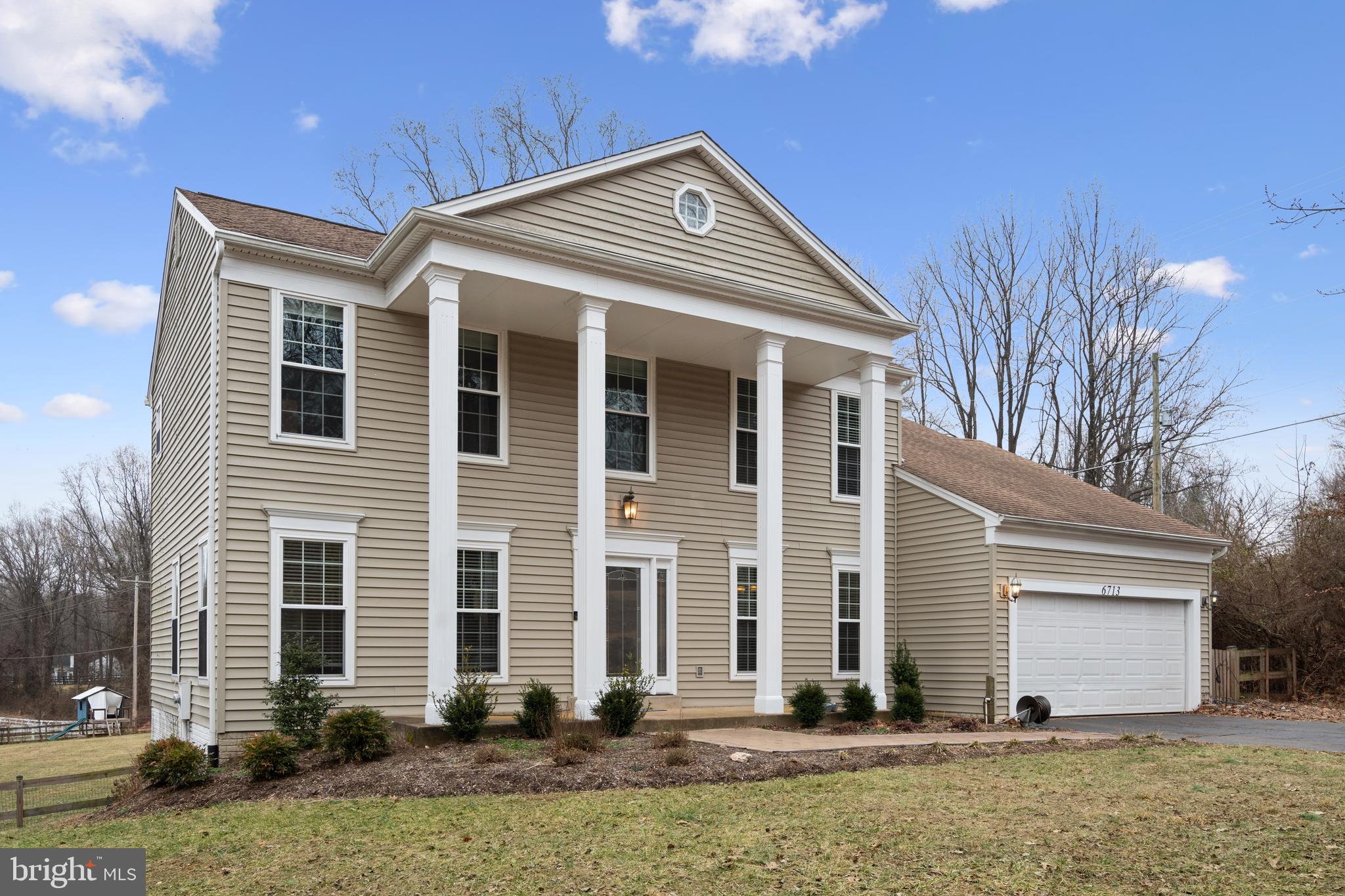 6713 Kelly Road Warrenton, VA 20187 - Photo 3 of 45 Gallery Image 3