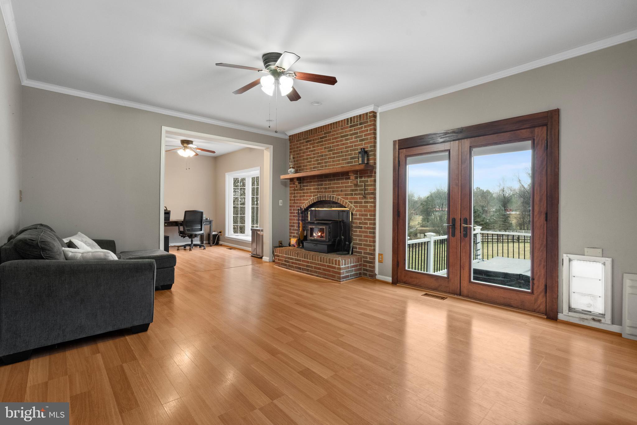 6713 Kelly Road Warrenton, VA 20187 - Photo 9 of 45 Gallery Image 9