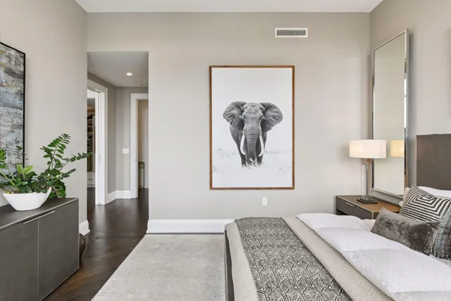 $12,900 | 1111 West River Parkway, Unit 26A, Minneapolis, MN 55415