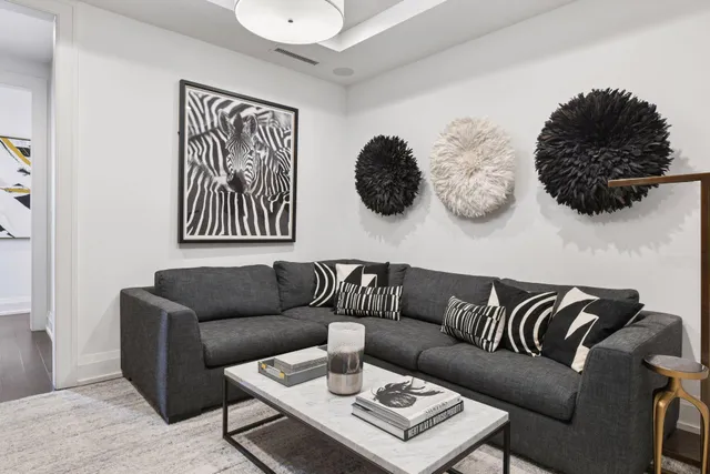 $12,900 | 1111 West River Parkway, Unit 26A, Minneapolis, MN 55415