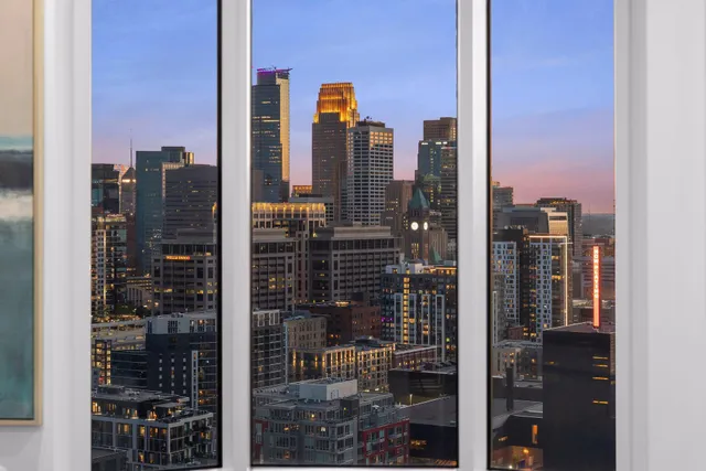 $12,900 | 1111 West River Parkway, Unit 26A, Minneapolis, MN 55415