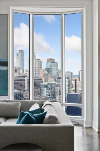 $12,900 | 1111 West River Parkway, Unit 26A, Minneapolis, MN 55415