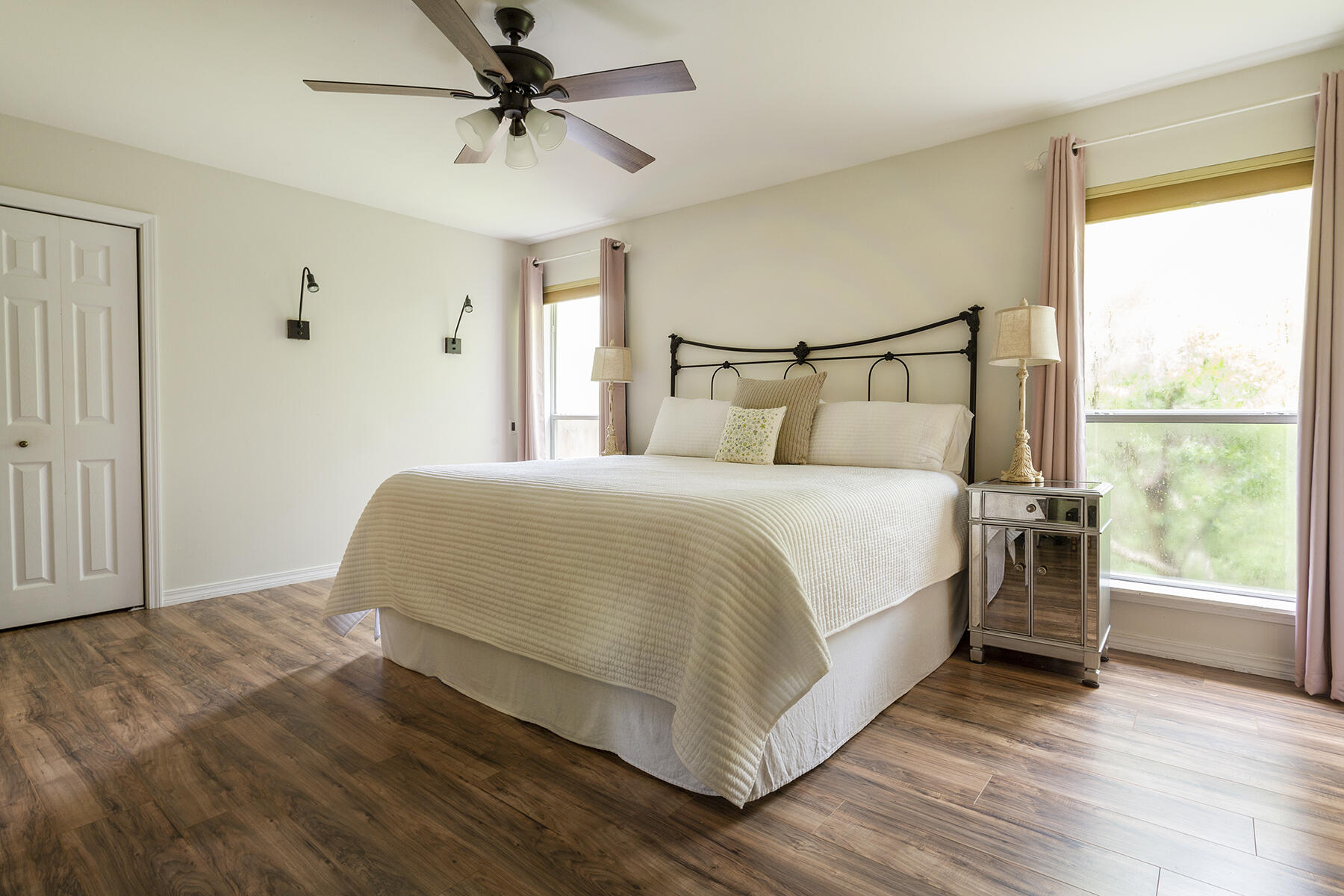 140 East Wild Blueberry Way Santa Rosa Beach, FL 32459 - Photo 20 of 48 a bedroom with a bed and a window