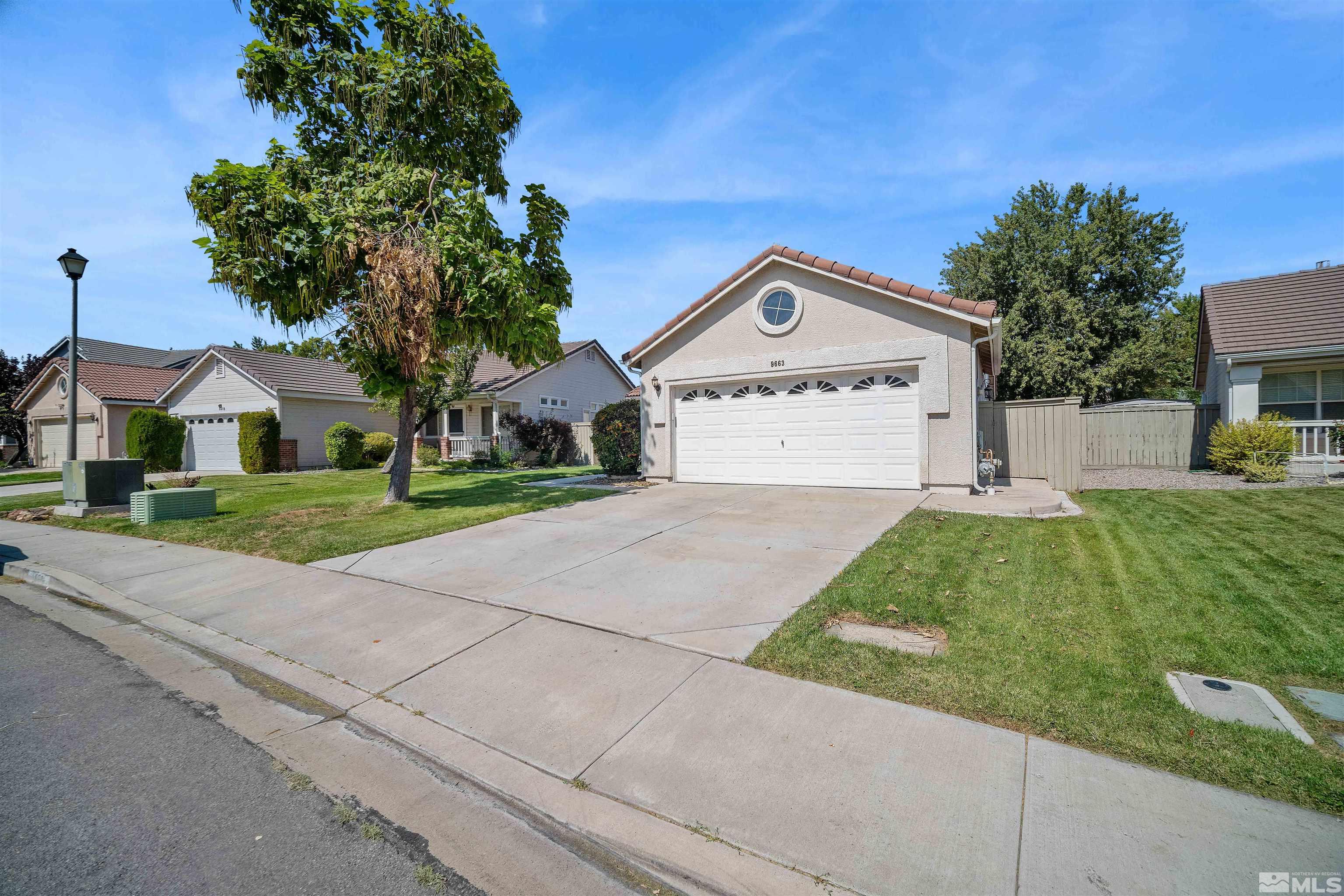 9663 Northrup Drive Reno, NV 89521 - Photo 3 of 26 Photo 3