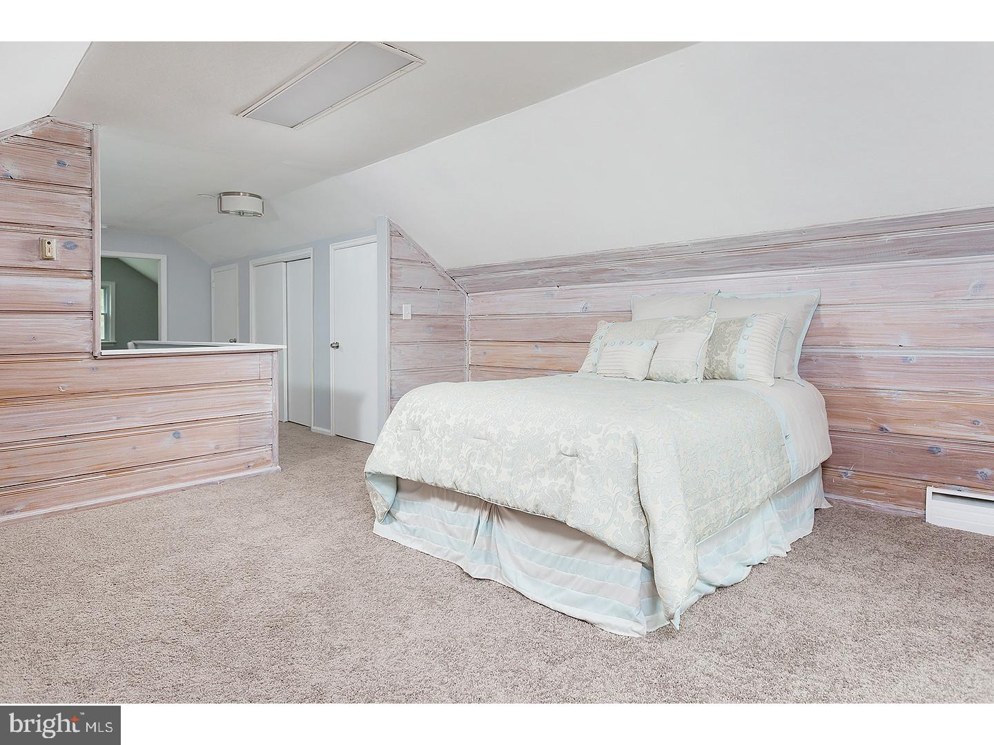 1033 Wayne Road Barrington, NJ 08033 - Photo 14 of 21 Gallery Image 14