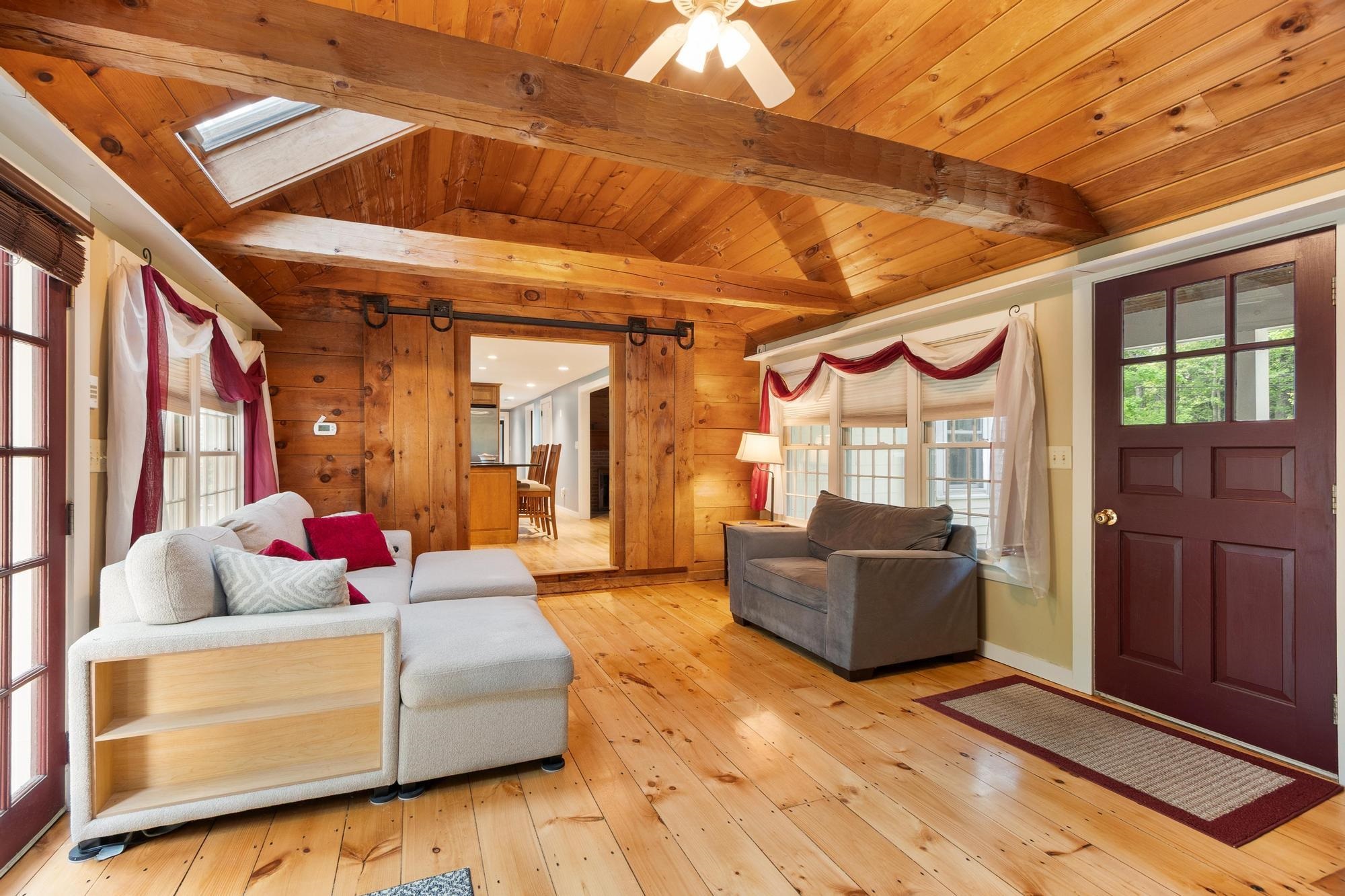 276 S Road Brentwood, NH 03833 - Photo 10 of 40 Gallery Image 10