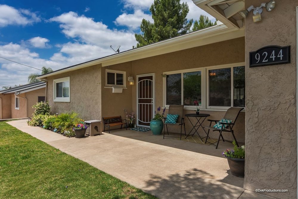 9244 Bellagio Road Santee, CA 92071 - Photo 2 of 24