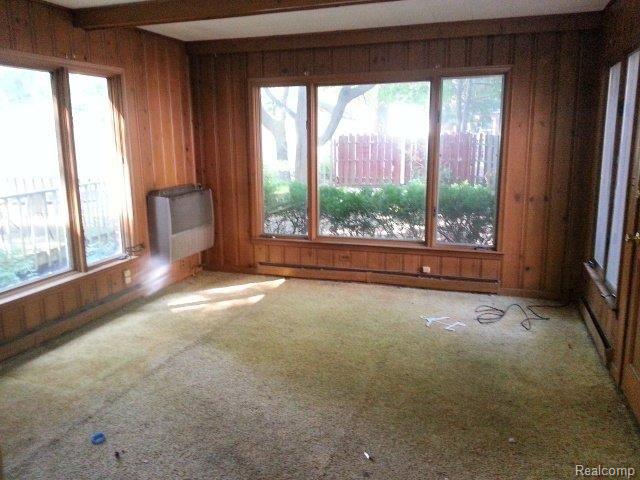 14367 Stahelin Road Detroit, MI 48223 - Photo 2 of 8 20130830_113247.jpg