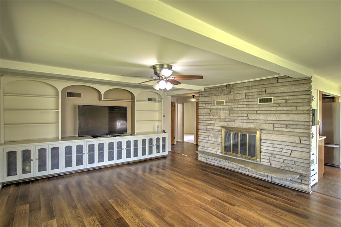 53 Norwood Drive Decatur, IL 62521 - Photo 12 of 30 Gallery Image 12