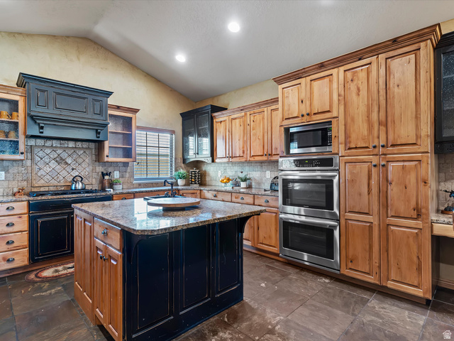 5168 Fairview Loop, Unit C606 Eden, UT 84310 - Photo 11 of 35