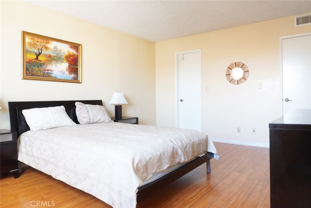 570 West Stocker Street, Unit 202 Glendale, CA 91202 - Photo 18 of 26