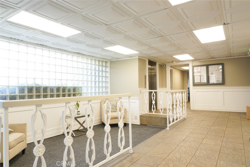 570 West Stocker Street, Unit 202 Glendale, CA 91202 - Photo 6 of 26