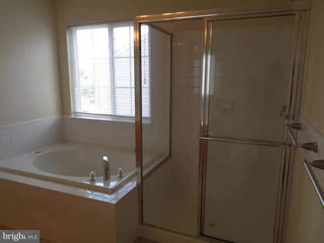 $2,895 | 8 Foggy Field Lane, Fredericksburg, VA 22406